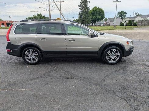 Used 2015 Volvo XC70 3.2 Premier AWD/4WD image 5