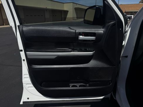 Used 2020 Toyota Tundra SR5 AWD/4WD image 14