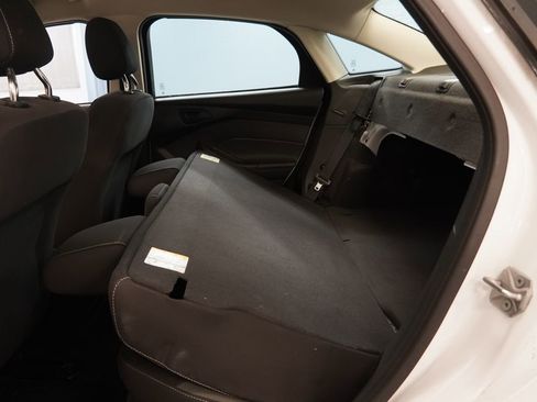 Used 2012 Ford Focus S FWD image 25