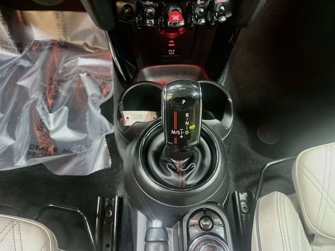 Used 2021 MINI Cooper S image 17