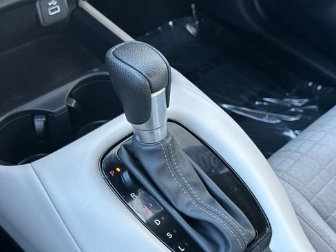 Used 2025 Honda HR-V LX image 19