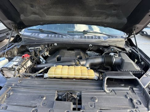 Used 2019 Ford F150 Platinum AWD/4WD image 35