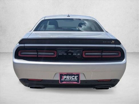 Used 2021 Dodge Challenger R/T Scat Pack RWD image 6