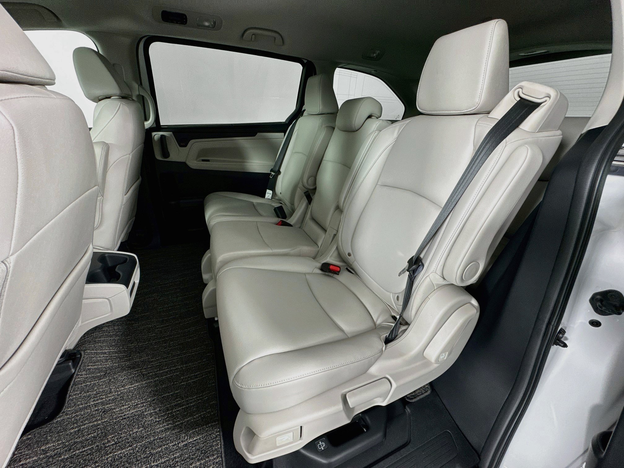New 2027 Honda Odyssey EX-L image 24