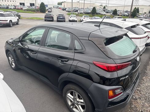 Used 2021 Hyundai Kona SE FWD image 9