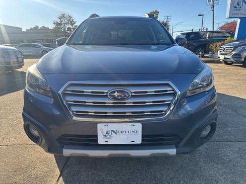 Used 2017 Subaru Outback 3.6R Limited image 2