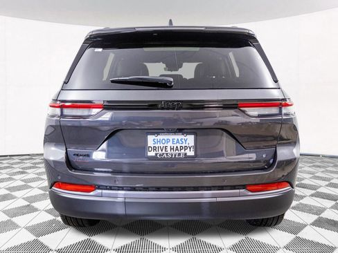 New 2026 Jeep Grand Cherokee Limited w/ Limited Altitude Package AWD/4WD image 19
