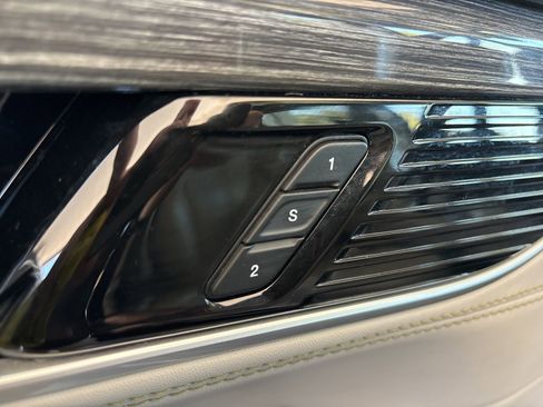 Used 2022 Jeep Wagoneer Series II w/ Premium Group I image 13