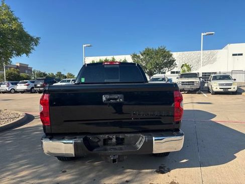 Used 2014 Toyota Tundra SR5 w/ SR5 Upgrade Package RWD image 6