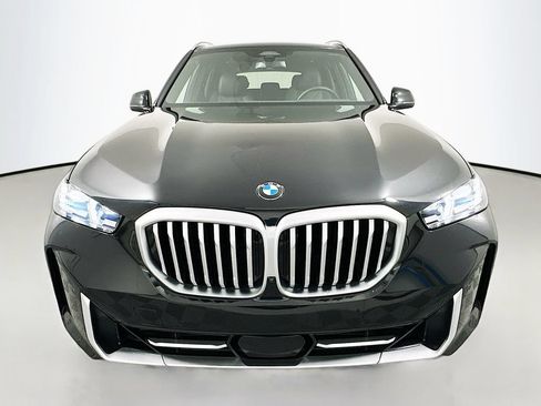 Used 2025 BMW X5 sDrive40i w/ Premium Package RWD image 2