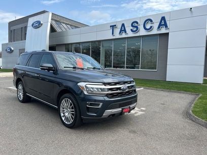 Used 2023 Ford Expedition Limited