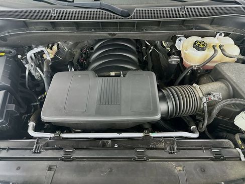 Used 2024 Chevrolet Tahoe Premier image 32