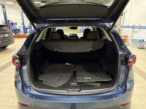 Used 2023 MAZDA CX-5 AWD 2.5 S w/ Preferred Package image 11