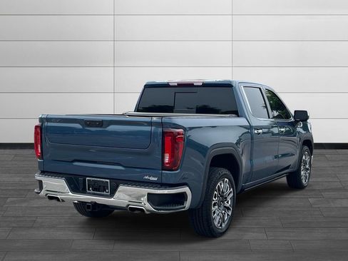 Used 2024 GMC Sierra 1500 SLT w/ SLT Premium Plus Package AWD/4WD image 5