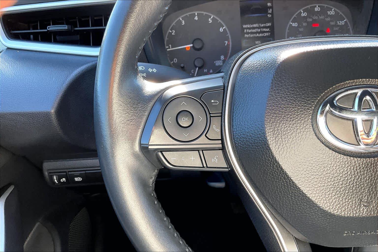 Used 2025 Toyota Corolla SE FWD image 23