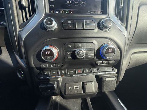 Used 2020 GMC Sierra 1500 SLT w/ SLT Premium Plus Package image 22