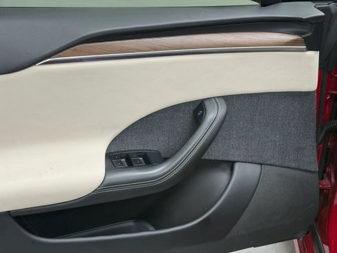 Used 2021 Tesla Model S Plaid AWD/4WD image 81