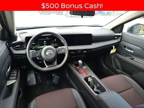 New 2026 Nissan Kicks SR w/ Cold Weather Package image 6