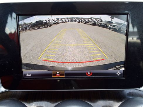 Used 2015 Mercedes-Benz C 300 Sedan image 10