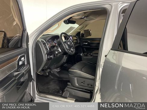 Used 2022 RAM 2500 Laramie AWD/4WD image 12
