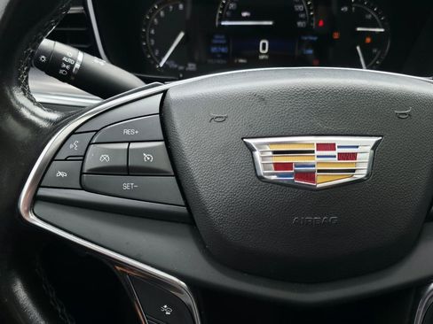 Used 2018 Cadillac XT5 Luxury w/ Driver Awareness Package AWD/4WD image 31