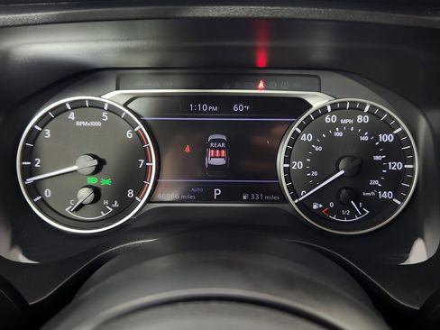 Used 2024 Nissan Rogue S AWD/4WD image 16