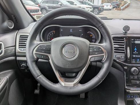 Certified 2022 Jeep Grand Cherokee Laredo X AWD/4WD image 14