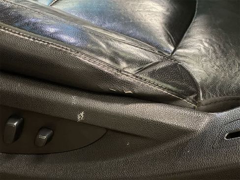 Used 2019 GMC Sierra 2500 SLT w/ Duramax Plus Package image 32