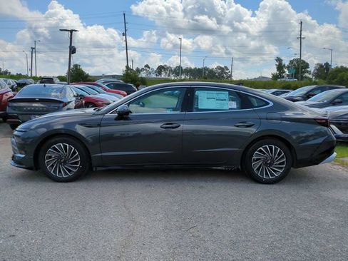 New 2025 Hyundai Sonata SEL image 8