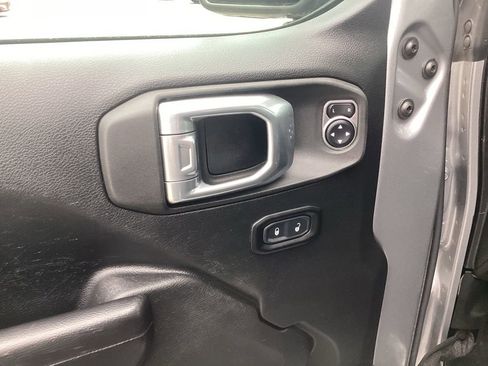 Used 2021 Jeep Wrangler Unlimited Sport image 11