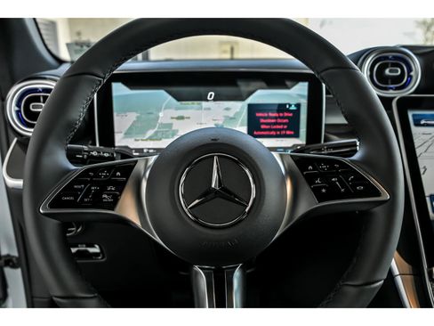 New 2026 Mercedes-Benz GLC 300 4MATIC image 12