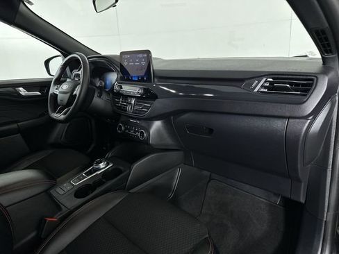 Used 2025 Ford Escape ST-Line Select AWD/4WD image 29