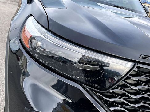 Used 2021 Ford Explorer ST w/ Premium Technology Package image 30