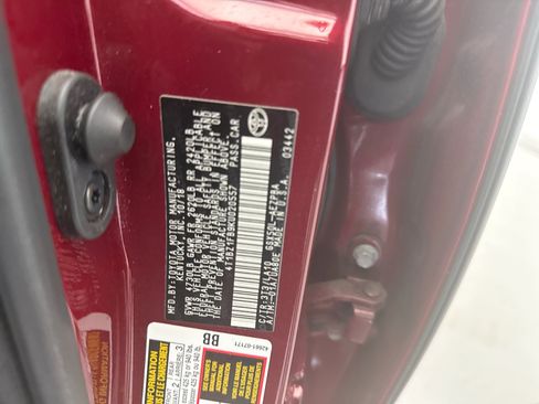 Used 2019 Toyota Avalon Limited w/ Advanced Safety Package FWD image 25
