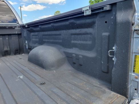 Used 2013 Toyota Tundra Limited w/ Memory Pkg AWD/4WD image 8