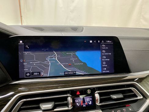 Used 2020 BMW X5 xDrive40i w/ Premium Package AWD/4WD image 26