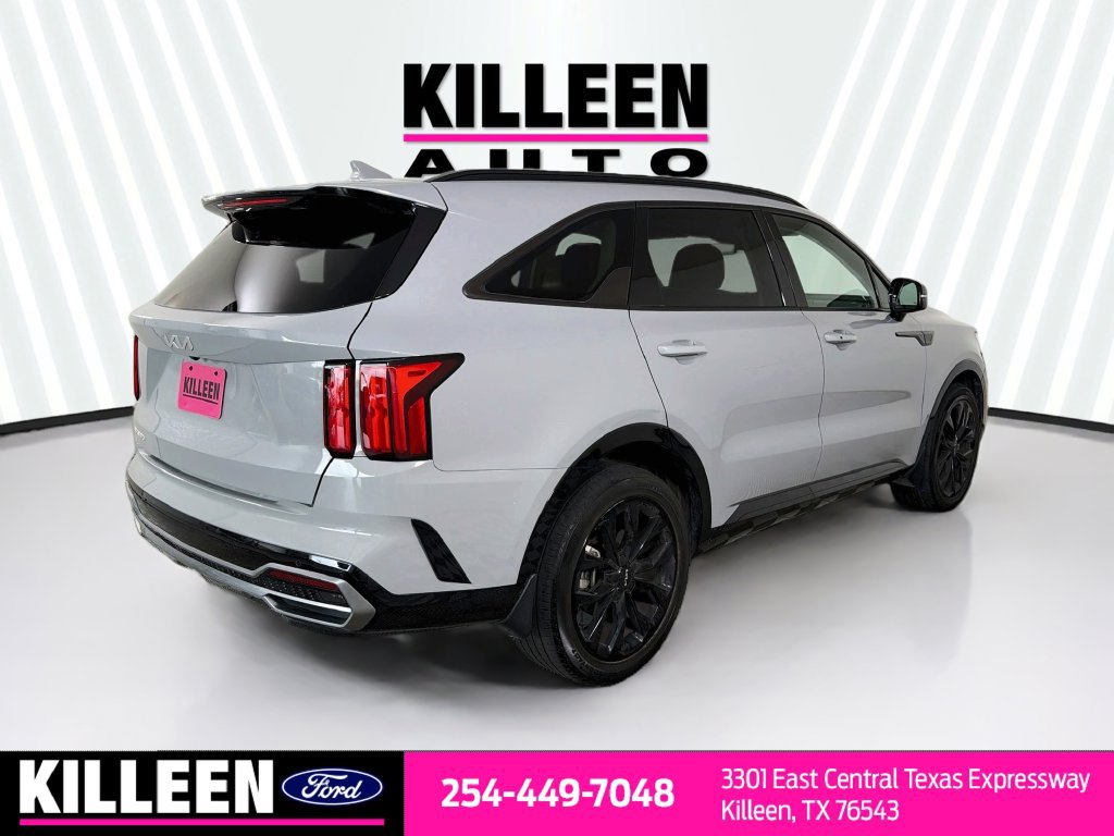 Used 2023 Kia Sorento SX FWD image 9