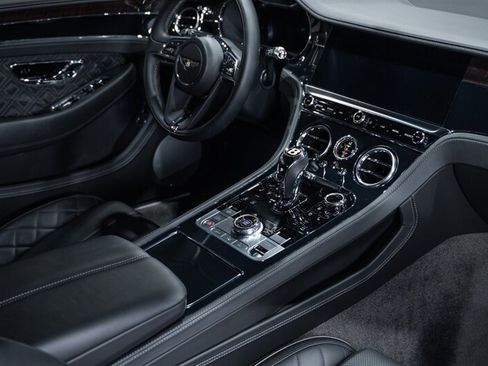 Used 2020 Bentley Continental GT AWD/4WD image 54