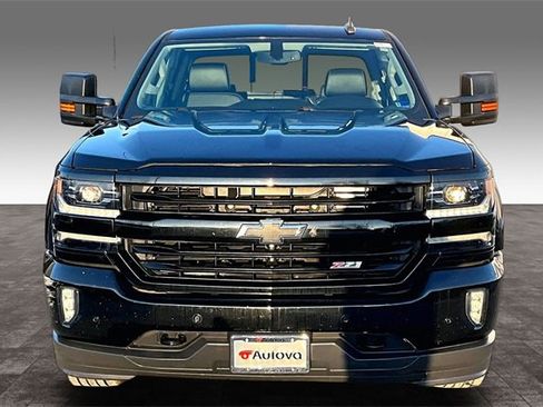 Used 2018 Chevrolet Silverado 1500 LTZ Z71 w/ Midnight Edition image 2
