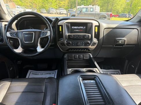 Used 2019 GMC Sierra 3500 Denali w/ Duramax Plus Package AWD/4WD image 13