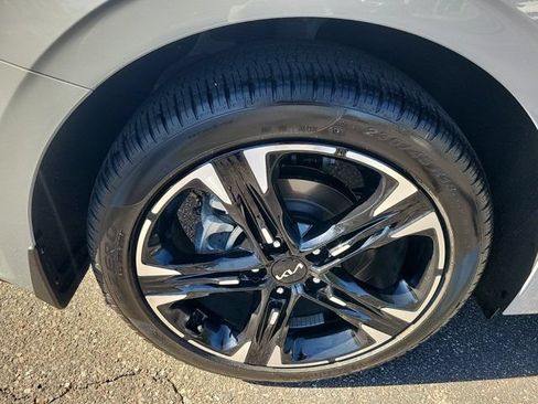 Used 2024 Kia K5 GT-Line w/ GT-Line Premium Package FWD image 27
