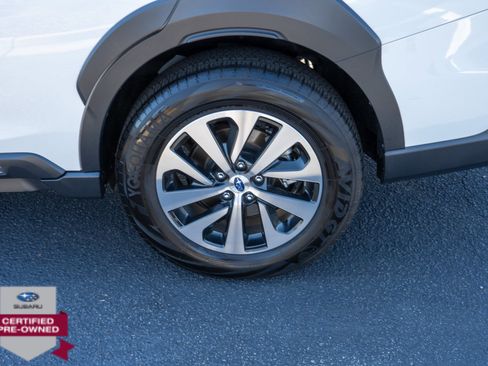 Certified 2025 Subaru Outback Premium image 9
