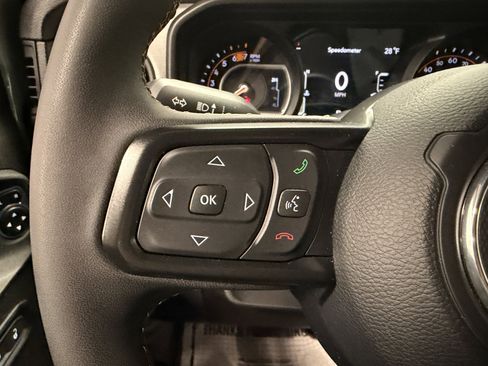 Used 2024 Jeep Wrangler Sport S image 18