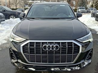 Certified 2025 Audi Q3 2.0T Premium w/ Convenience Package video 2