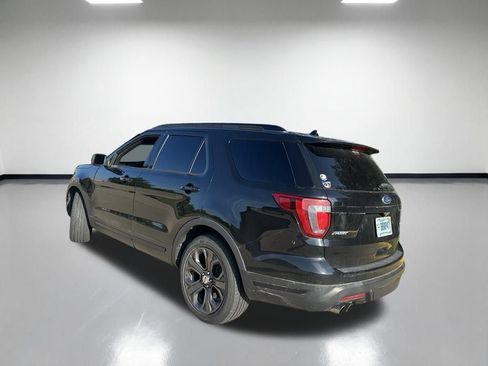 Used 2018 Ford Explorer Sport w/ Equipment Group 401A AWD/4WD image 2