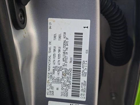 Used 2019 Toyota Tundra SR5 w/ SR5 Upgrade Package AWD/4WD image 15