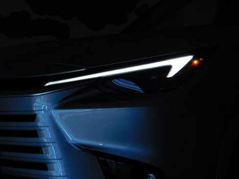 Used 2026 Lexus TX 500h AWD image 13