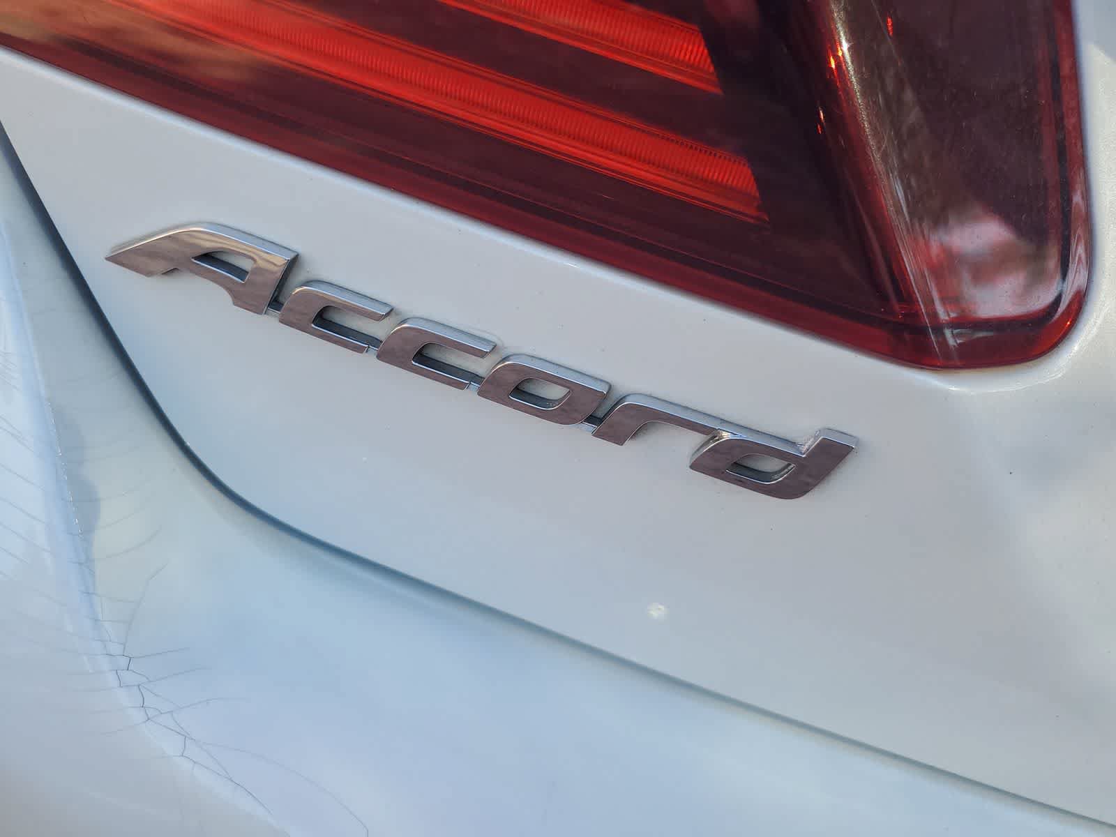 Used 2017 Honda Accord Sport Special Edition image 10