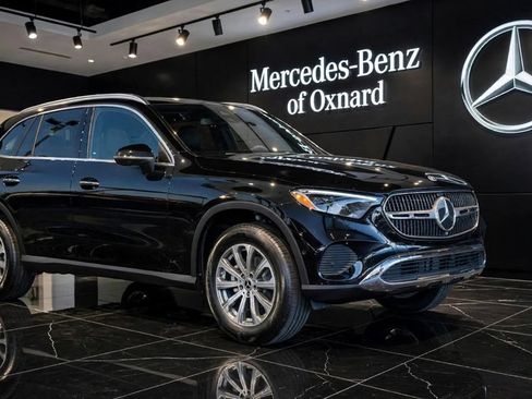 Certified 2026 Mercedes-Benz GLC 300 4MATIC image 1