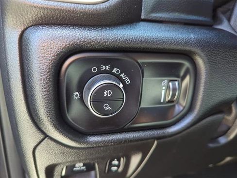 Used 2022 RAM 1500 Big Horn RWD image 21